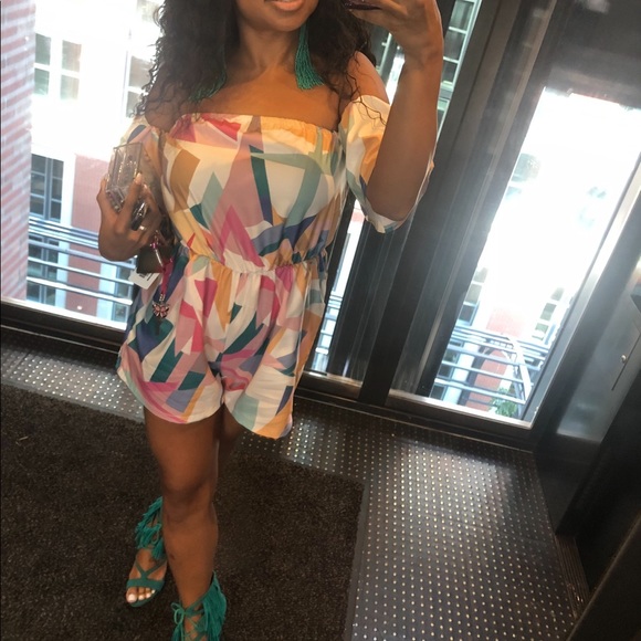 Colorful off the shoulder romper - Picture 1 of 2